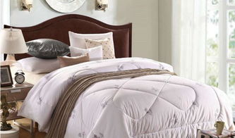 百檢網(wǎng) 用品質(zhì)溫暖治愈起床氣，床上用品與箱包選購全指南